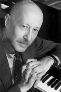 Portrait of Andrew Thomas